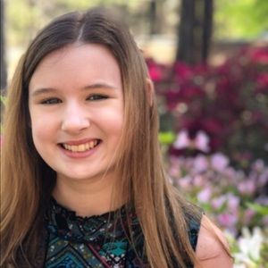 Meet your Posher, Olivia